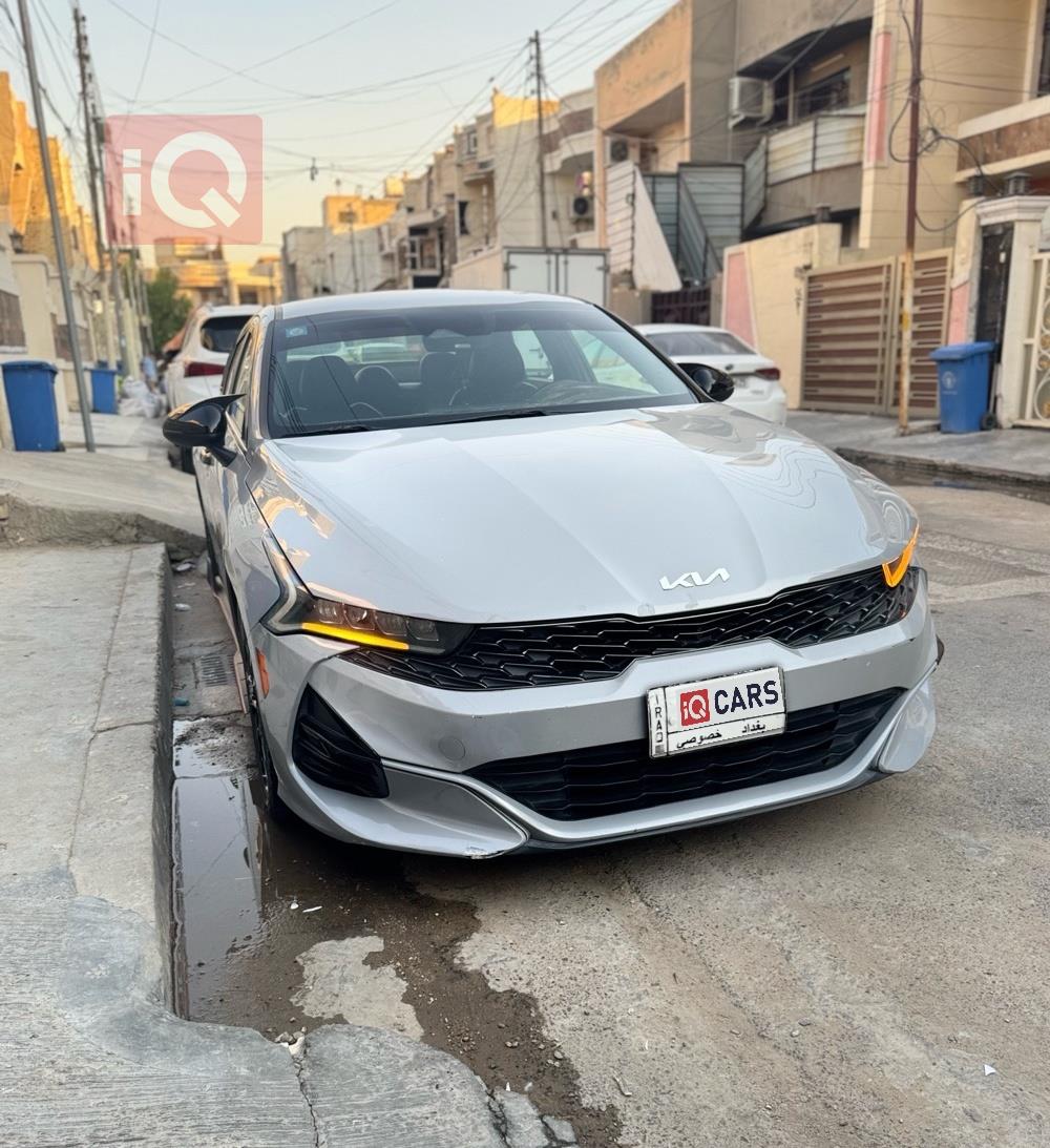 كيا K5